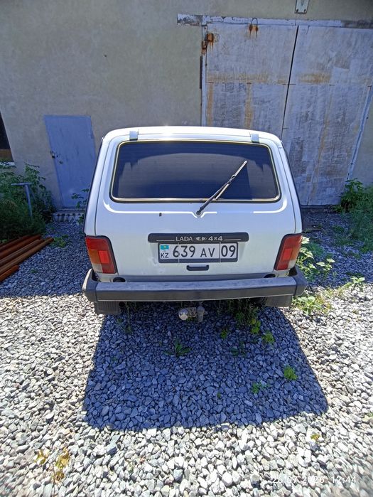 Продам LADA 21214
