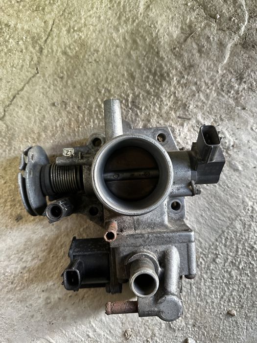 Дроссельная заслонка на мазда 323