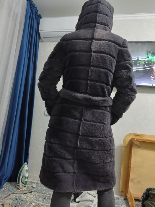 Шуба 44 размер за 2000