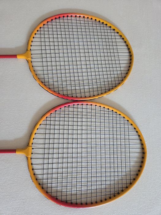Set palete badminton + 3 fluturași