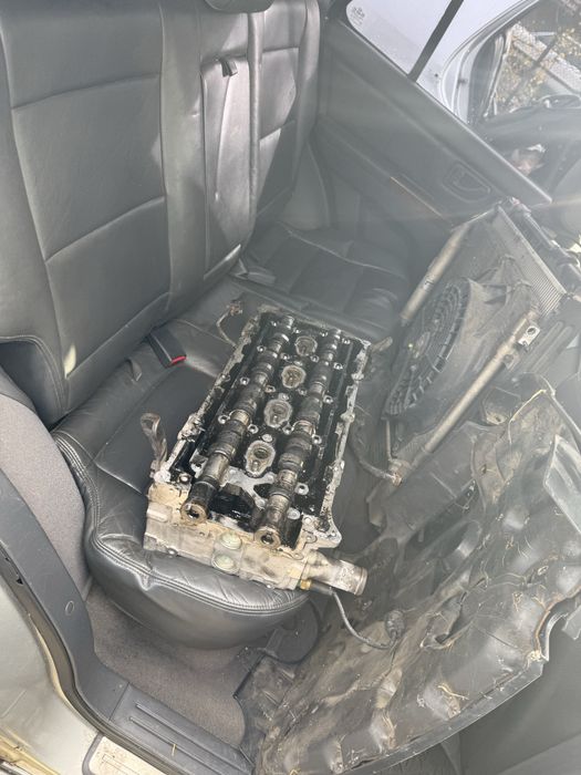 Kia Sorento 2,5 crdi 140ks na chasti/Киа Соренто 2,5црди 140к на части