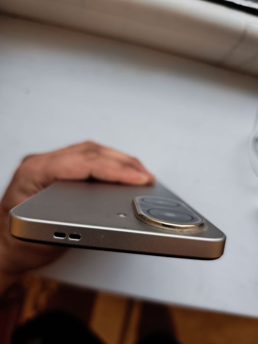 Продам смартфон Redmi A5