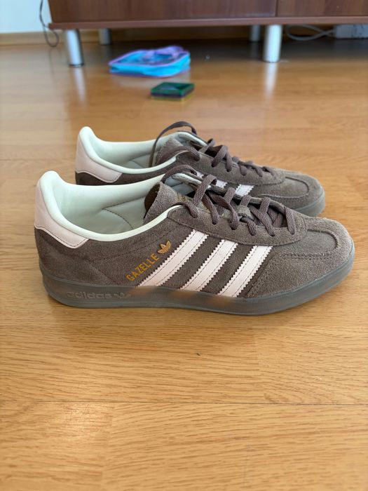 Обувки adidas gazelle