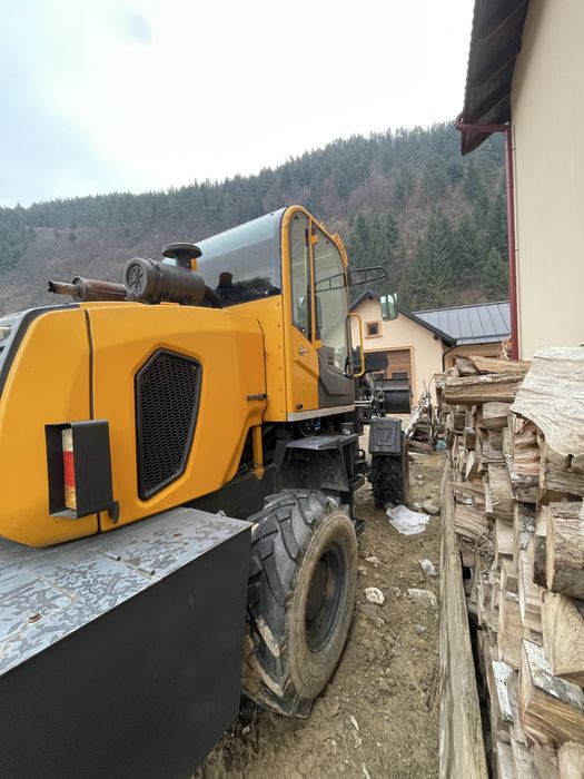 Vand vola ca noua Macao , echipata cu cupa si furci