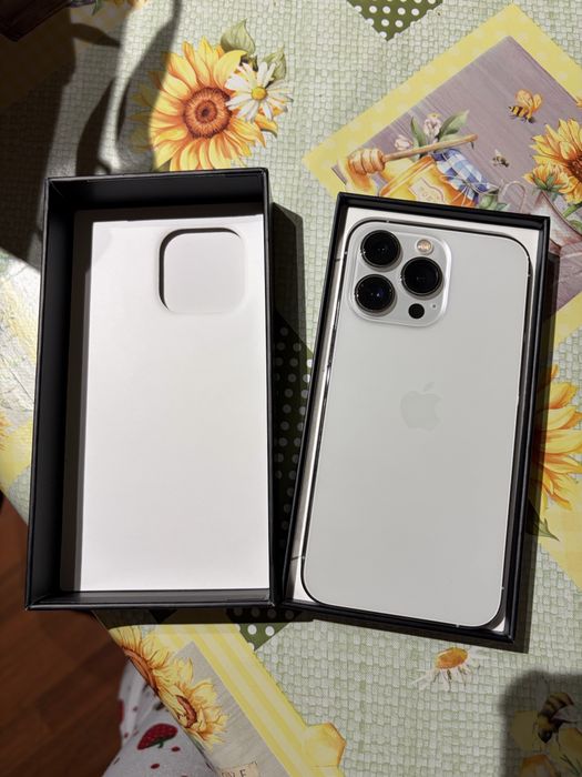 Apple Iphone 13 pro silver 256 GB