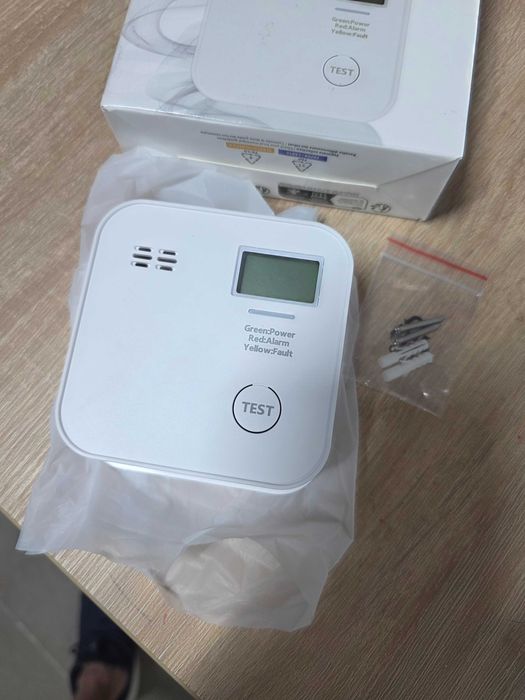 Detector de CO Smartwares - baterie 10 ani - afișaj și indicator LED - buton de testare - FGA-13091