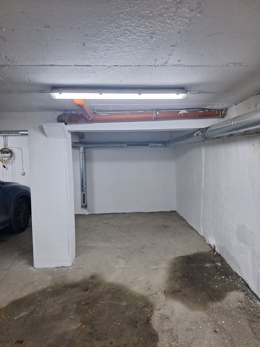 Дава се под наем Гараж / Паркомясто в София, Зона Б-5-3 - 12 кв.м за 69.36 € - Снимка #5