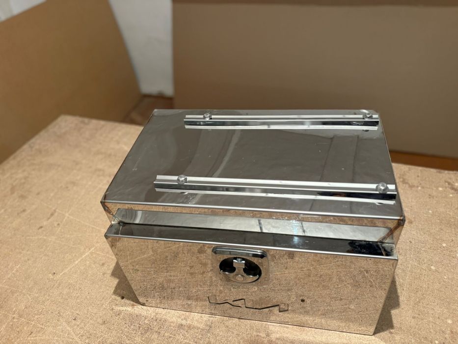 Ящик для инструментов, автомобильный