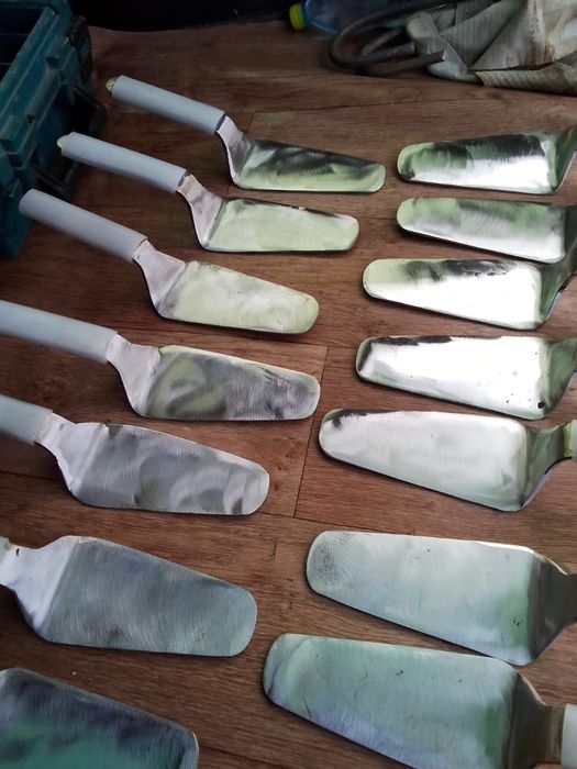 Мастерок сатылады