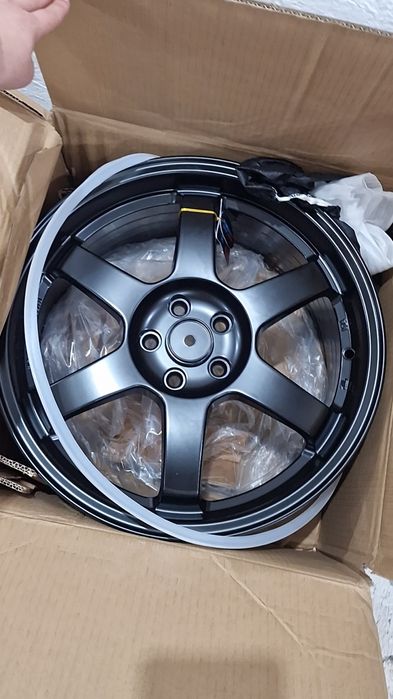 Rays volk te37 sl R17 5*100