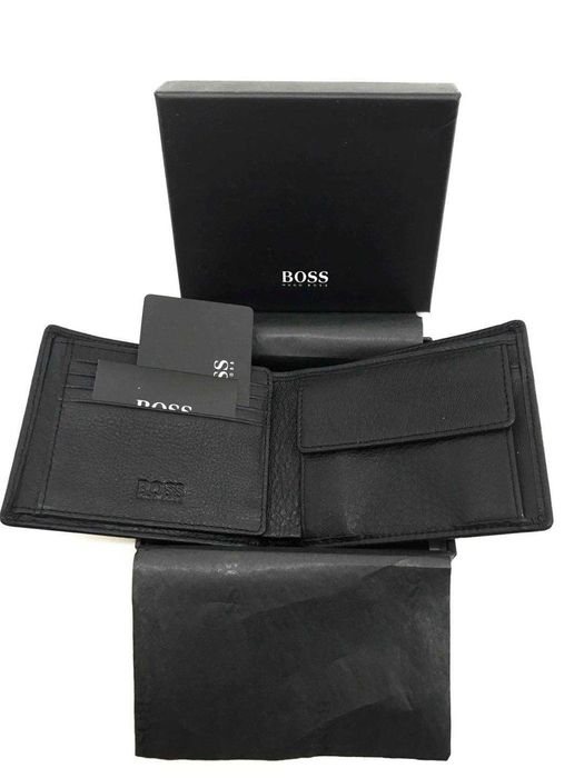 Мъжки подаръчен комплект Hugo Boss 041/001 !