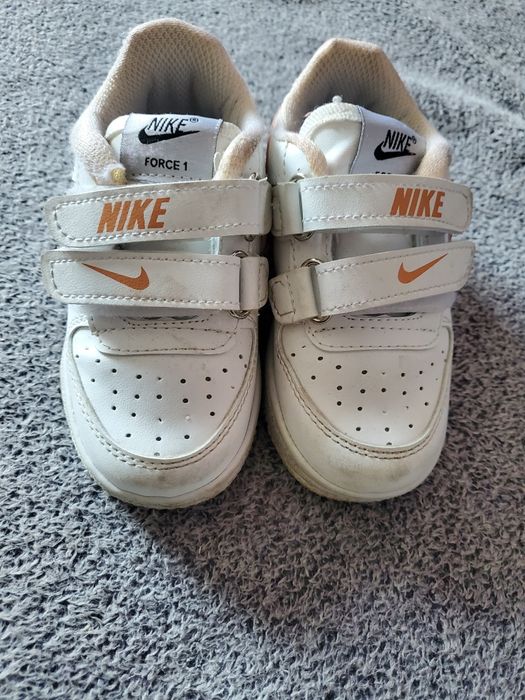 Бебешки маратонки Nike