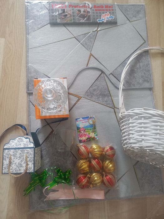 Тойбастар, призы все что на фотографиях все за 2000тг