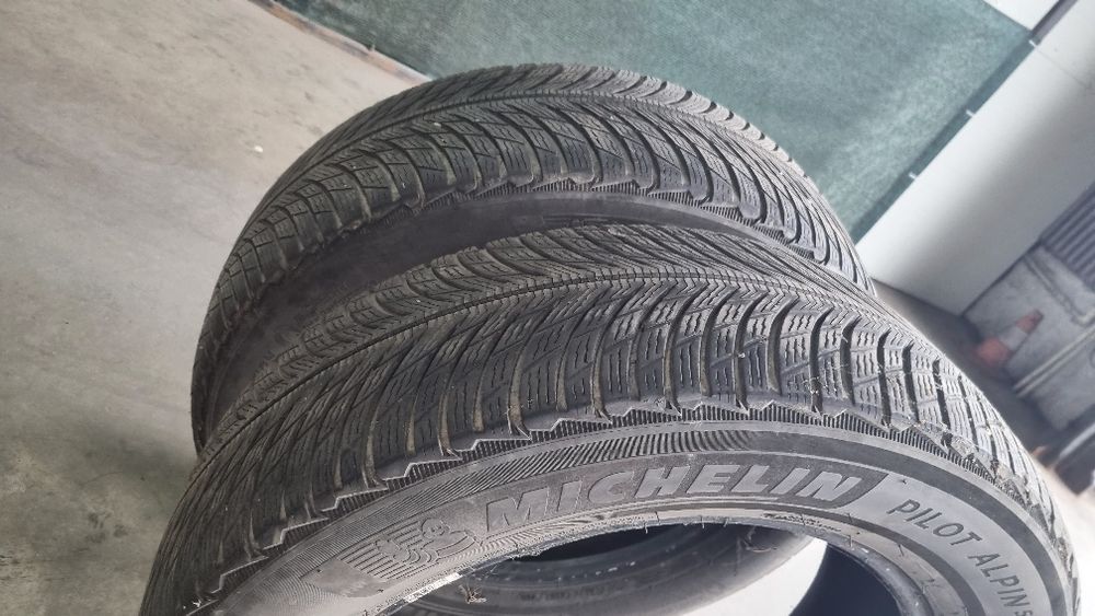Anvelope 235/60 R18