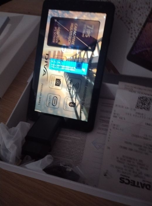 Продавам таблет   Дива