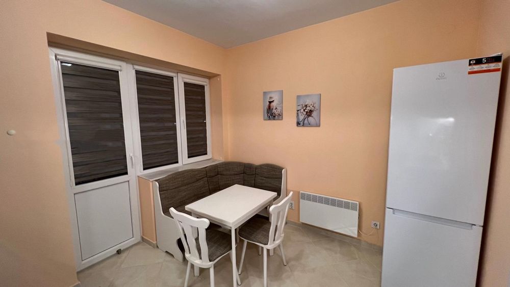 Дава се под наем Двустаен апартамент в София, Център - 65 кв.м за 749 € - Снимка #3