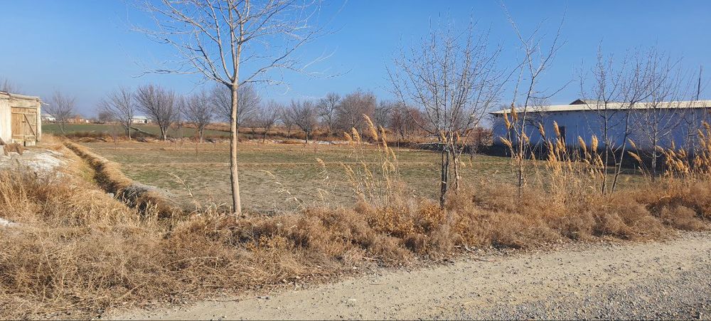 Участка сотилади!