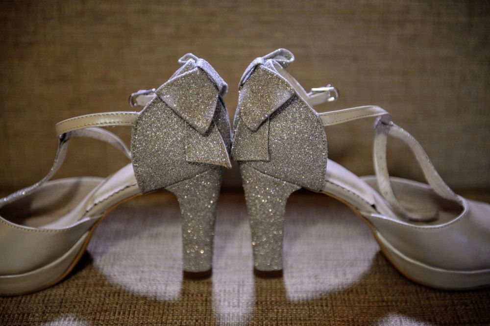 Pantofi din piele naturala+ piele gliter.