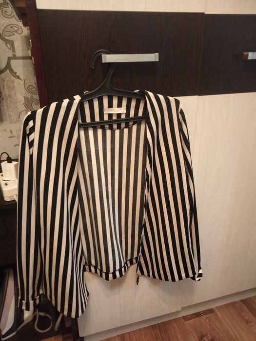 Продам вещи подросковые