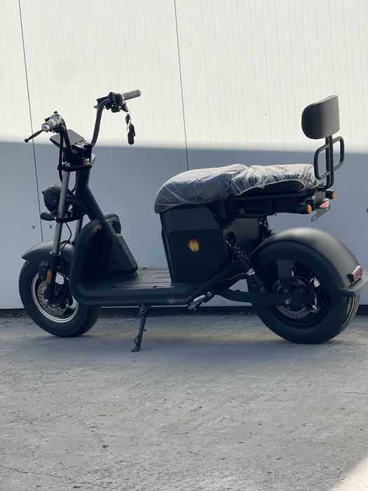 Scuter electric fara permis