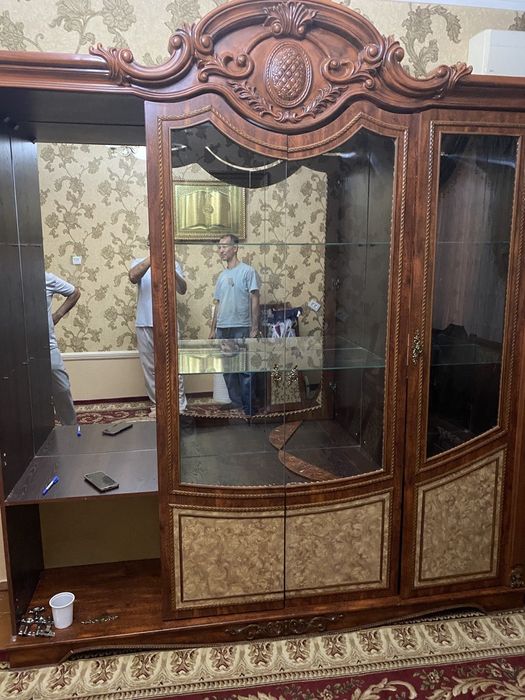 Стенка мебель продается