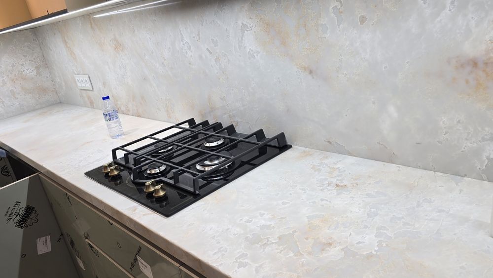 Изготовление изделий из кварцевого агломерата (КВАРЦЕВЫЙ КАМЕНЬ).