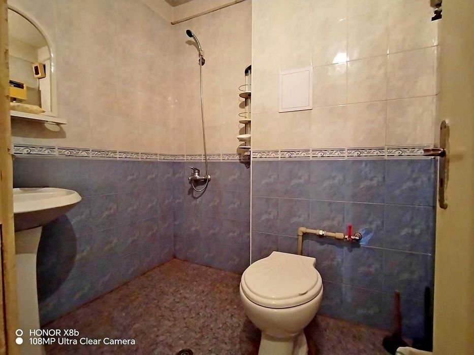 Дава се под наем Двустаен апартамент в София, Борово - 70 кв.м за 350 € - Снимка #16