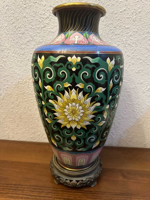 Ваза Китай Клуазоне