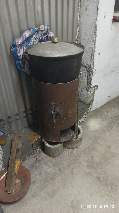 Казан с буржуйкой