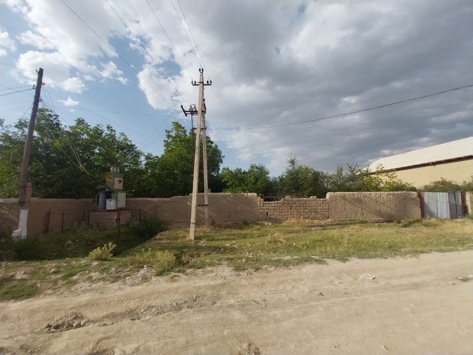 Ер участка сотилади. Самарканд вилояти Ургут тумани (Urgut shaxar emas