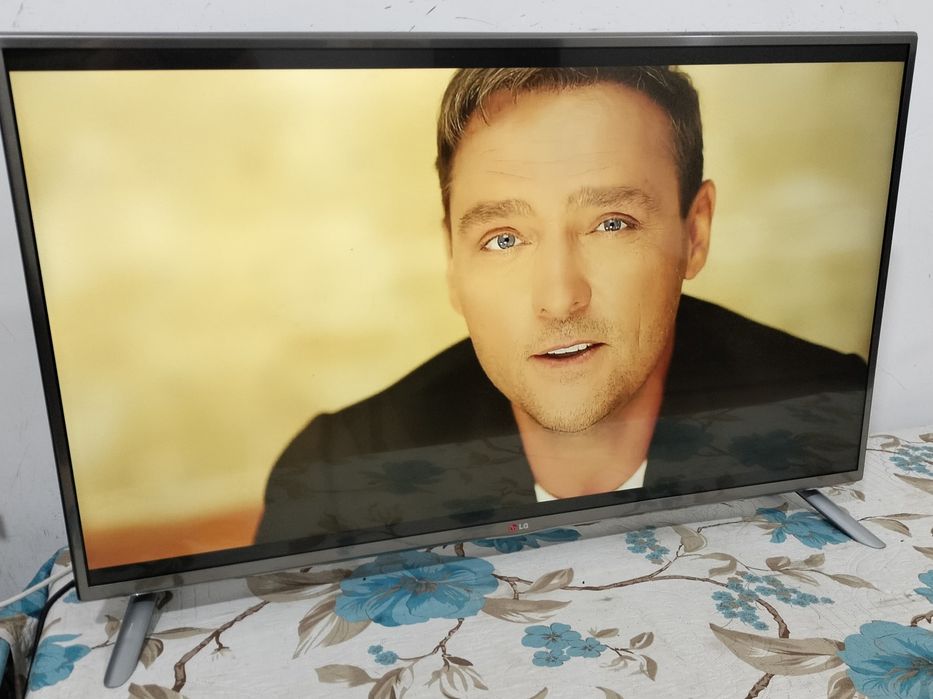 Телевизор.       LG