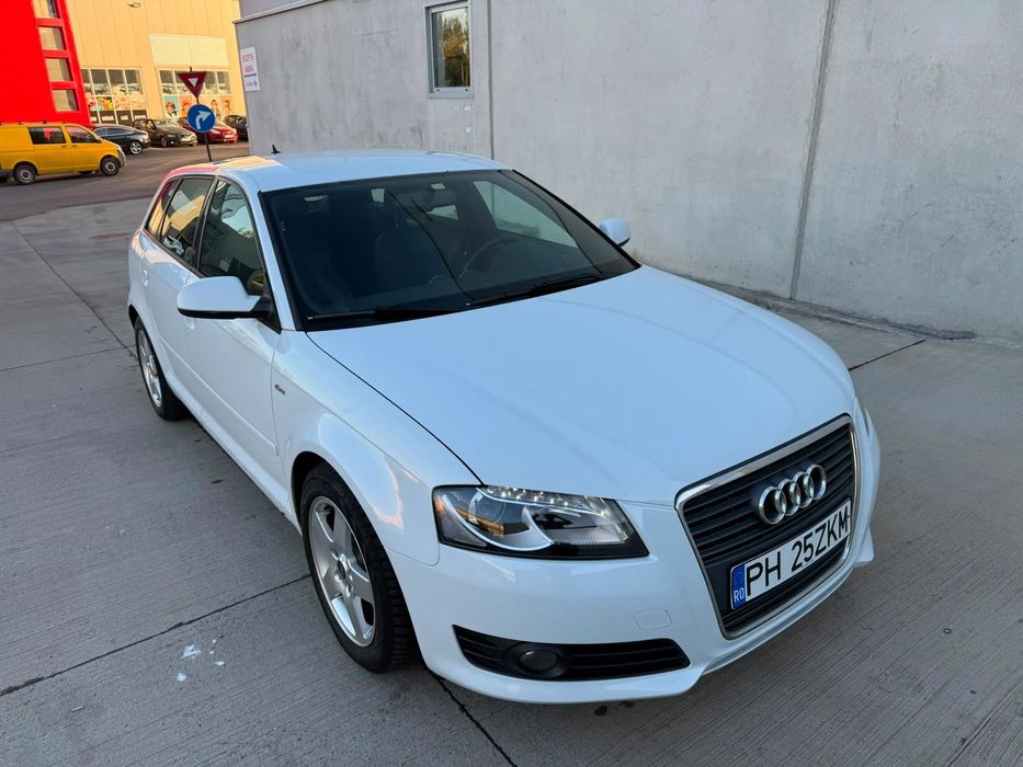 Audi A3 Audi a3- s tronic/s line/xenon/navi/piele/Garantie/Rate/INMATRICULAT