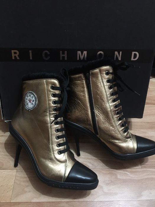 Полусапожки бренда Richmond
