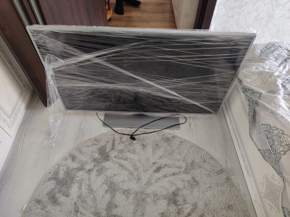 Samsung Smart TV  48 инча