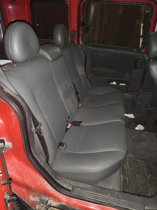 Vând Opel Combo 1.4 benzina