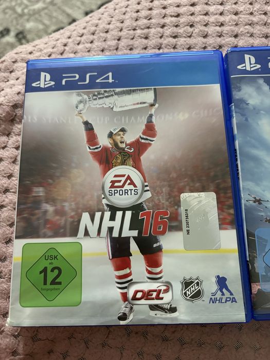 Продам PlayStation4 slim