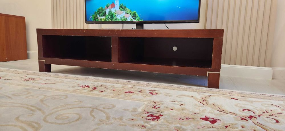 Тумба под телевизор