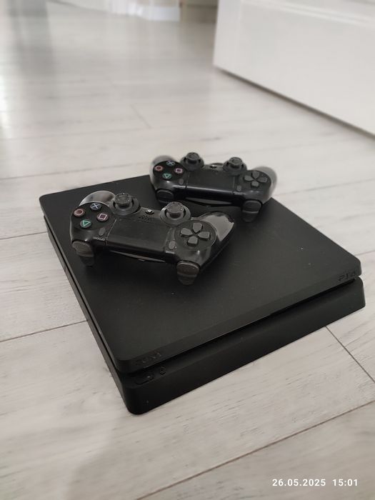 Ps 4 в хорошом состаяние