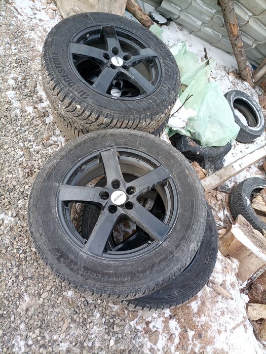 Cauciucuri cu tot cu jante 215 65 r17