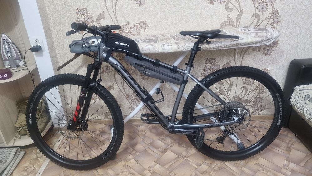 Продам велосипед skott