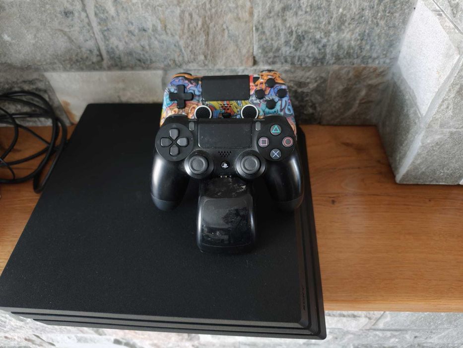 PS4 Pro 1Tb + Kit VR + Jocuri si Accesorii