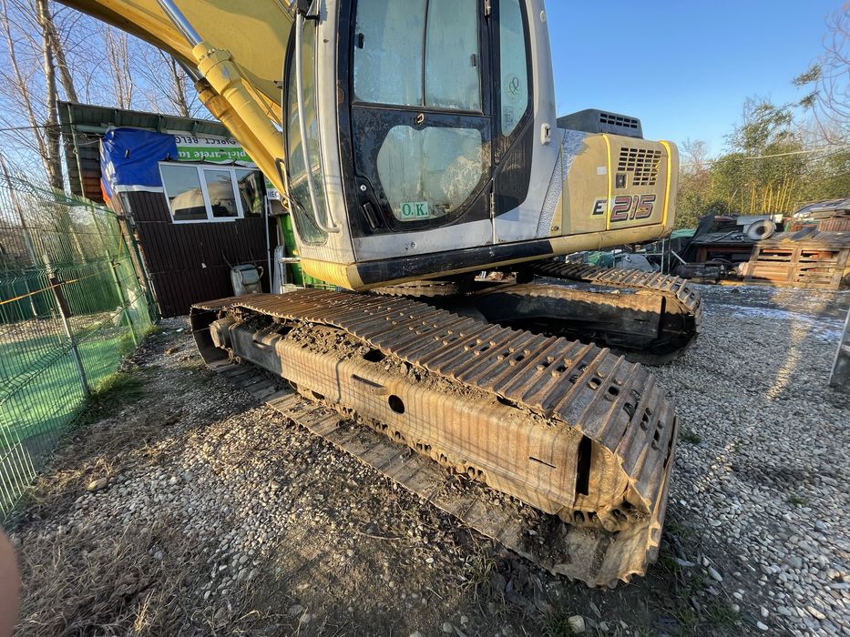 Excavator New Holland 22 t pe senile