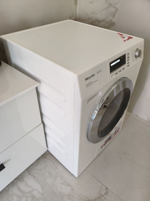 Продам стиральную машину Miele