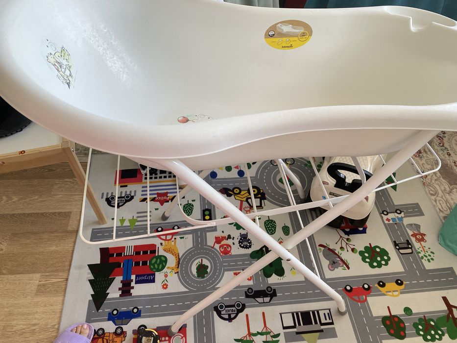 Вана +стойка за вана със сушилник