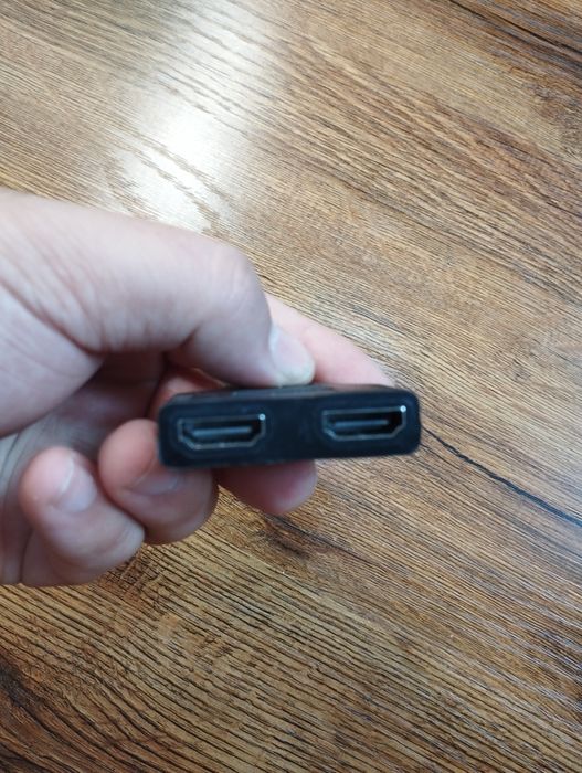 vga kabelni ikkiga boʻlib beradigan kabel