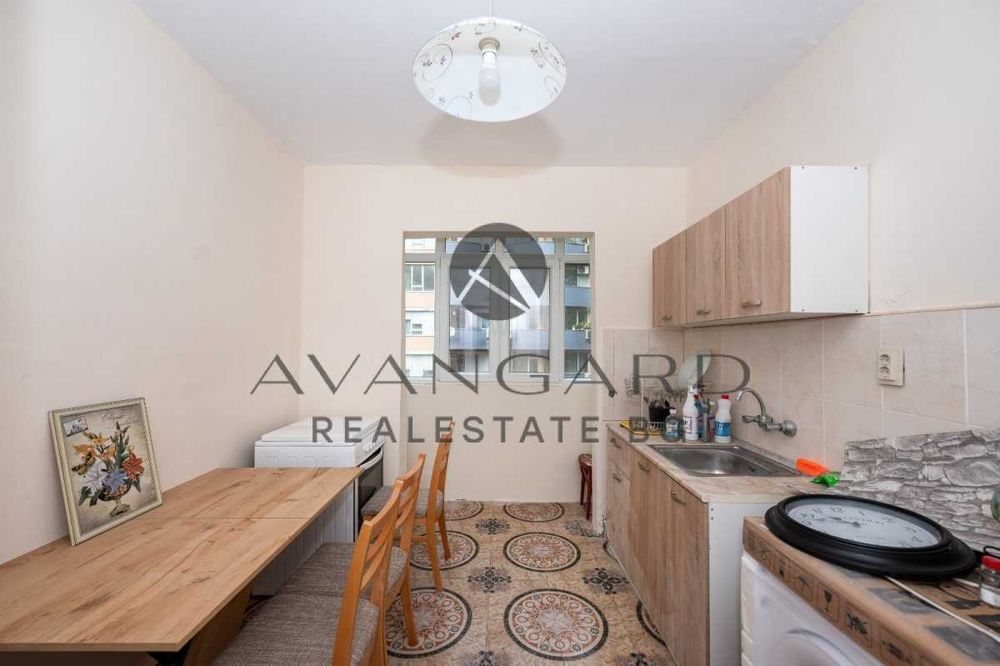 Продава се Двустаен апартамент в Пловдив, Кючук Париж - 64 кв.м за 956 €/кв.м - Снимка #8