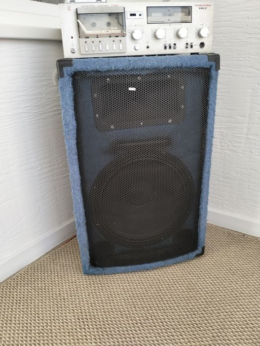 Продам колонки 600 ват