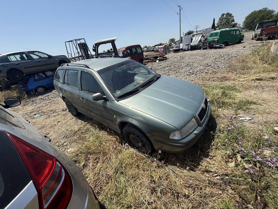Шкода  октавия комби 2 ка дизел на части