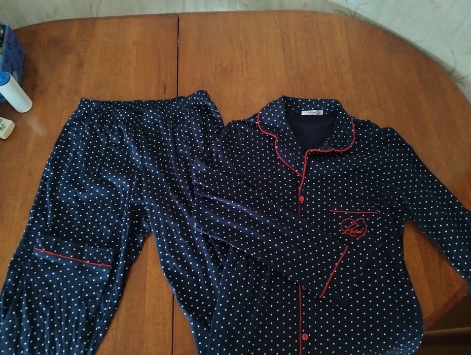 Женские вещи продам
