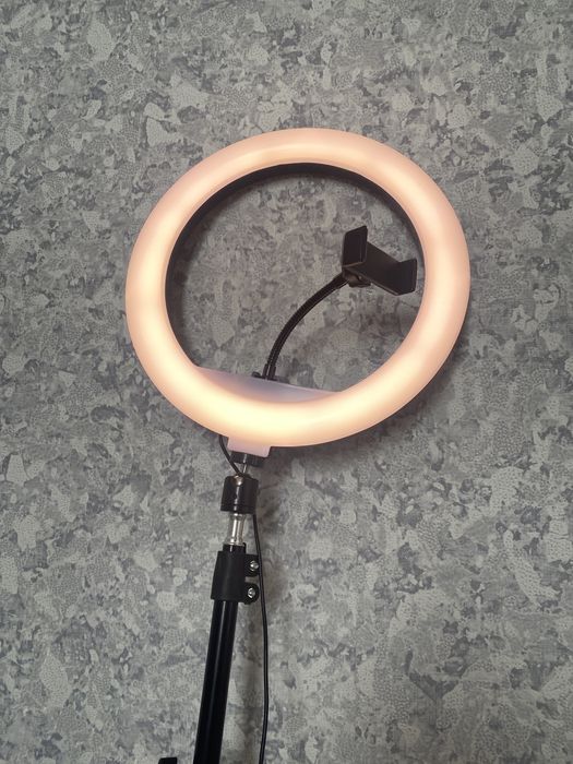 Продается штатив